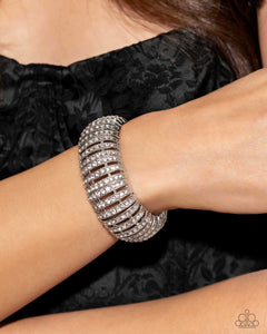 Paparazzi Jewelry - Appealing A-Lister - White (Exclusive 2024 EMP)