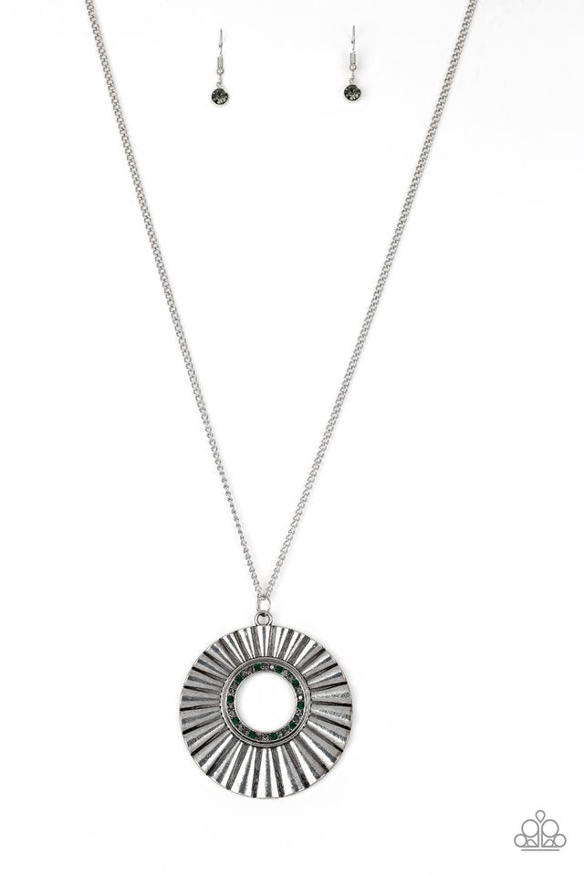 Paparazzi Jewelry - Chicly Centered - Multi