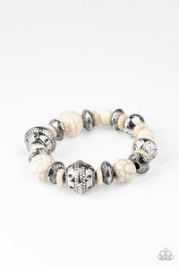 Paparazzi Jewelry - Majestic Masonry - White