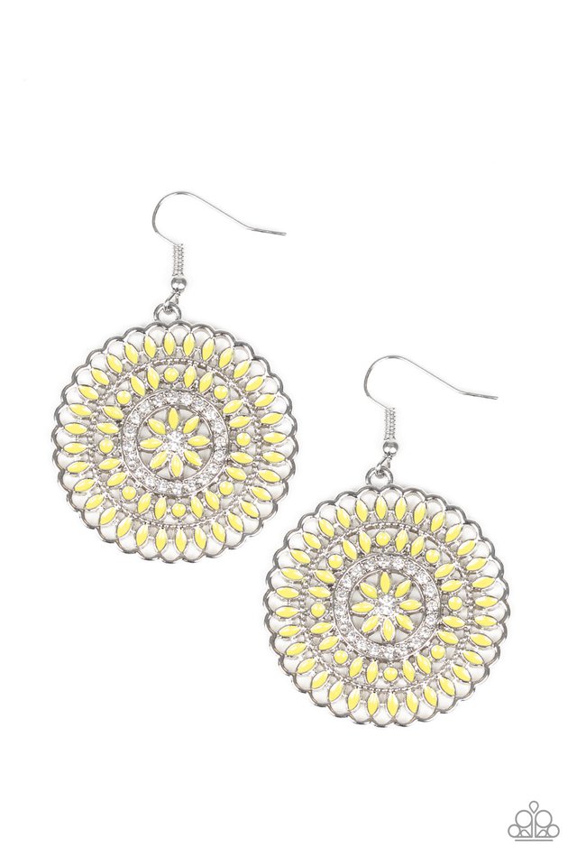 Paparazzi Jewelry - PINWHEEL and Deal - Yellow