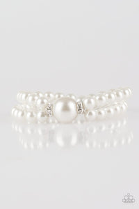 Paparazzi Jewelry - Romantic Redux - White